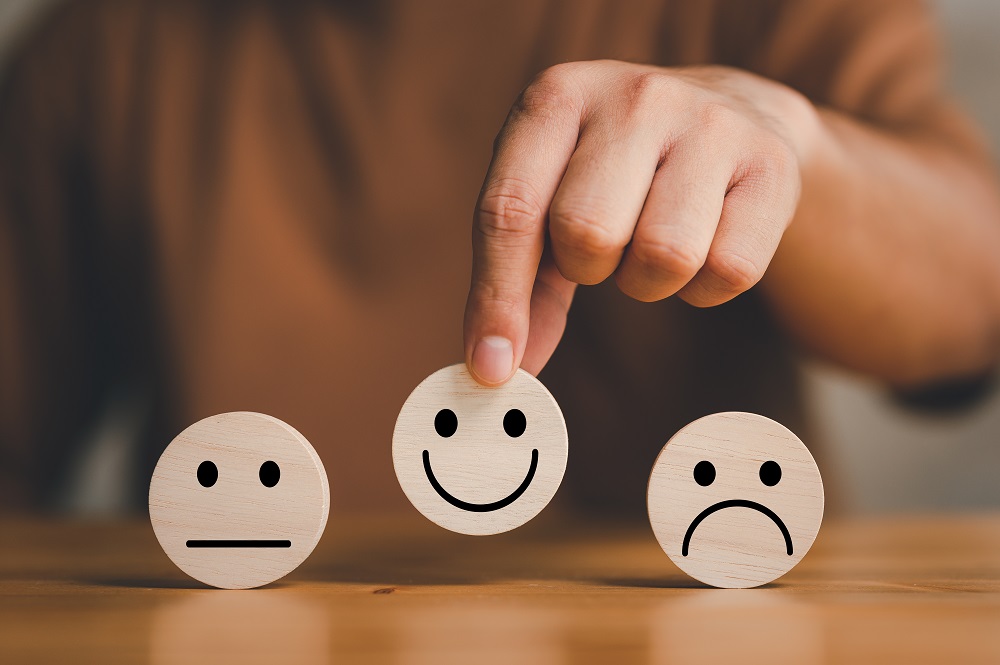 Visage souriant sans stress