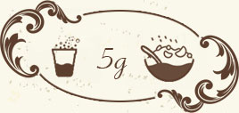 Mélanger 5 g de racine d'ashwagandha en poudre avec de l'eau, du jus, des smoothies ou du lait